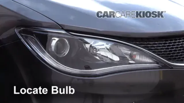 2017 Chrysler Pacifica Touring 3.6L V6 Luces Faro delantero (reemplazar foco)